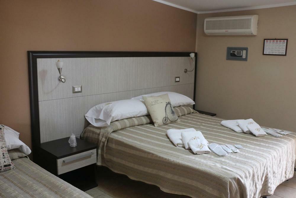 B&B Gattopardo Кариати Екстериор снимка
