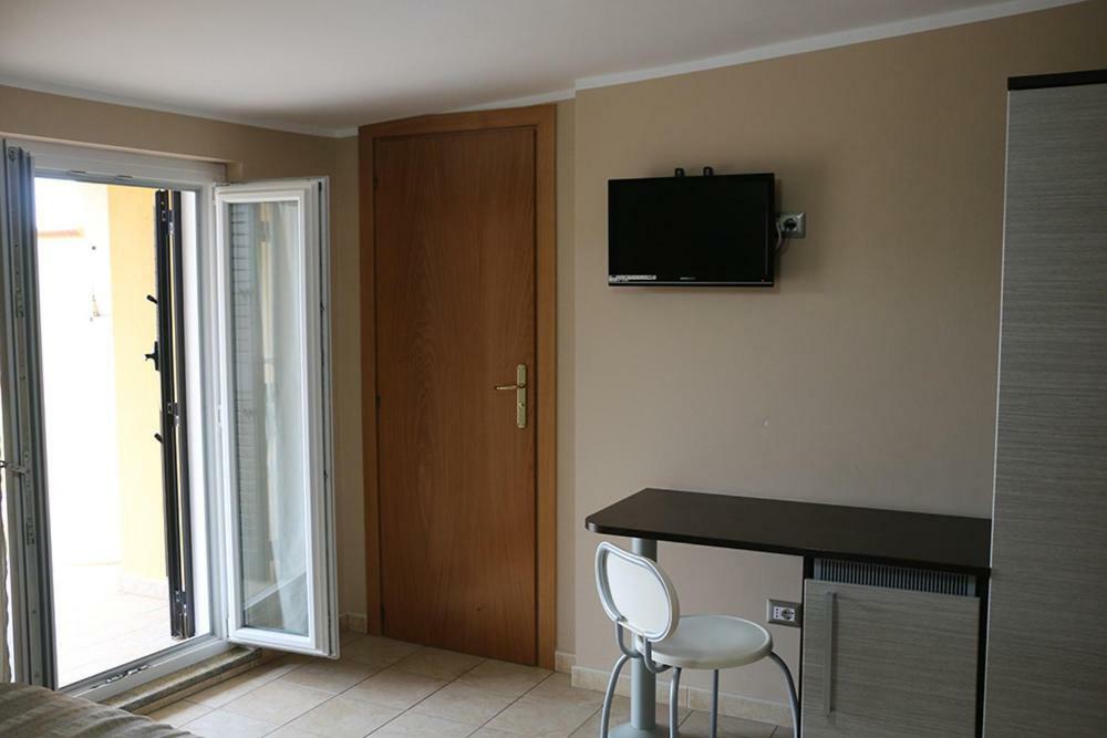 B&B Gattopardo Кариати Екстериор снимка