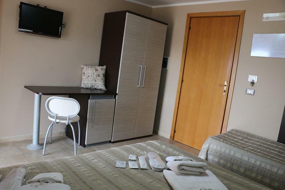 B&B Gattopardo Кариати Екстериор снимка